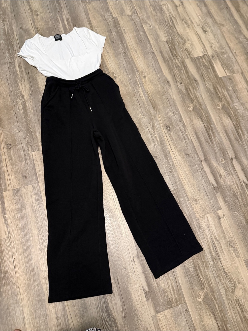 Derek Heart Black Wide-Leg Drawstring Pants